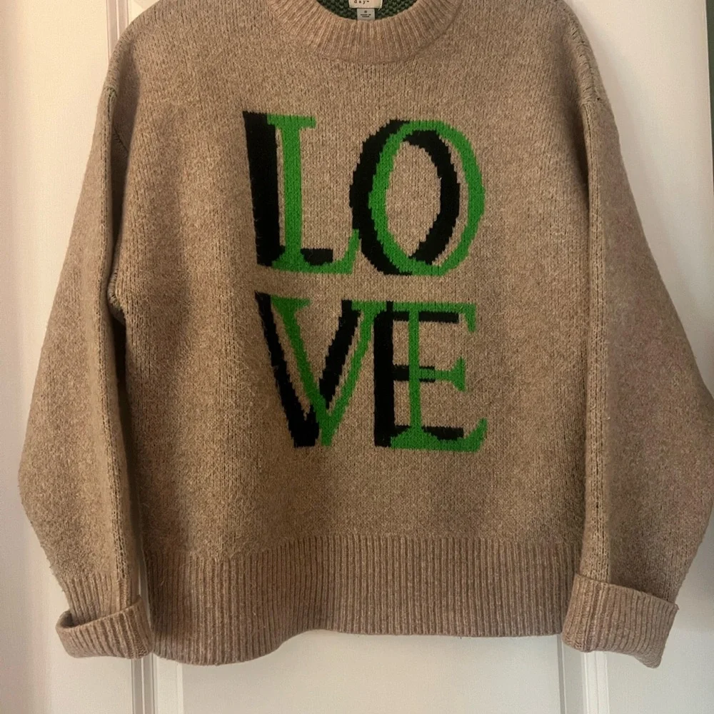 A New Day Green and Cream Knit Sweater - Picture 2 of 4